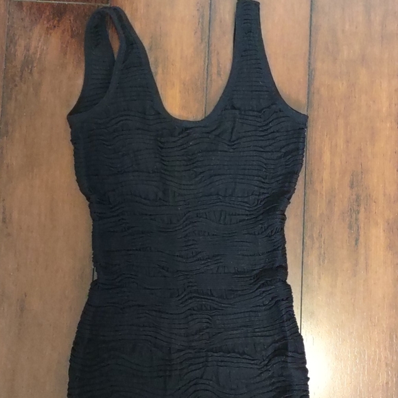Black Wavy Bodycon Mini Dress w Low Back - Picture 2 of 5